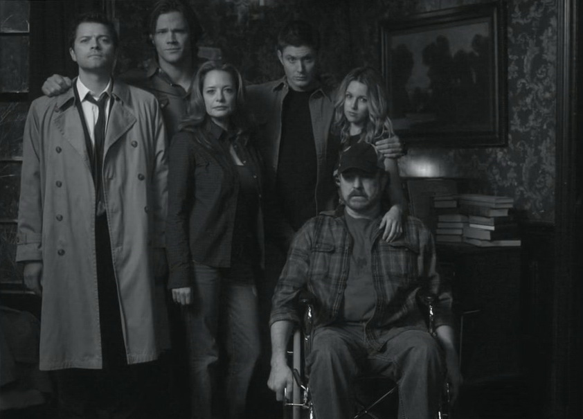 Supernatural group photo