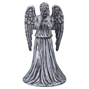 weeping-angel-tree-topper Weeping Angel Christmas tree topper